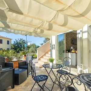 Acquazzurra Guest house Tortoli