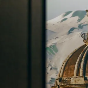 Di Nicito Affittacamere Aeroporto di Catania Fontana Rossa